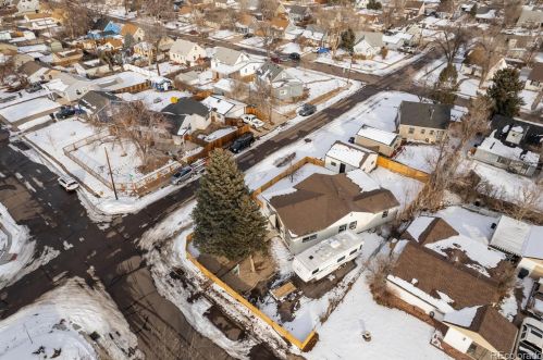2600 Knox Ct, Denver CO  80219-5841 exterior