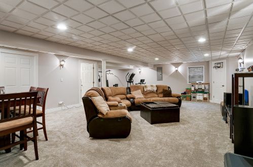 12774 Cheiftain Ct, Lemont IL  60439-7305 exterior