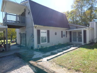 102 Bullrun Valley Dr, Heiskell, TN 37754-2025