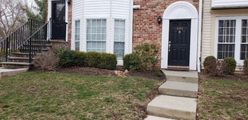 692 Plum Ter, Mahwah, NJ 07430-3442