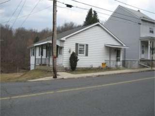 893 Ann St, Primrose PA  17901-8435 exterior
