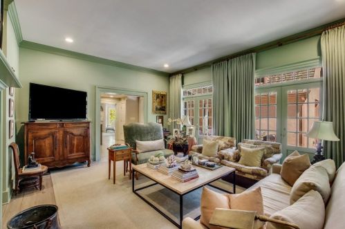 3229 Arden Rd, Atlanta GA  30305-1936 exterior