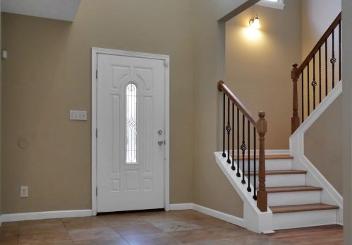 1570 Beechcliff Dr, Atlanta, GA 30329-3826