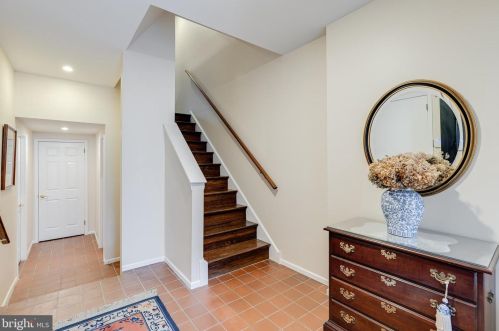 219 23rd St, Philadelphia, PA 19103-0055