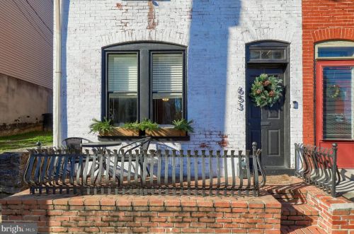 653 Vine St, Lancaster PA  17603-5510 exterior