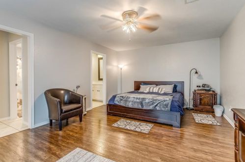 2820 Cliffbrook Dr, Carrollton TX 75007-5709 exterior