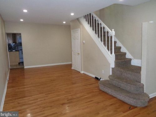 3032 Gordon St, Philadelphia, PA 19132-3445