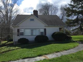 913 Storrs Rd, Storrs Mansfield CT  06268-2621 exterior