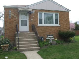 4232 Scoville Ave, Forest View IL  60402-4430 exterior