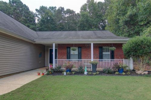 2328 Lakeside Dr, Monroe, GA 30655-4004