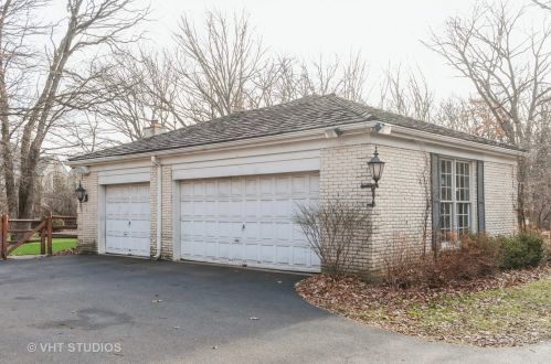 601 Timber Trl, Bannockburn, IL 60015-3846