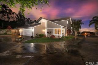 1075 Burlwood Dr, Anaheim, CA 92807-5015