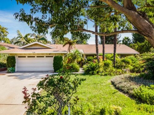 218 Capistrano Cir, Fullerton, CA 92835-1718