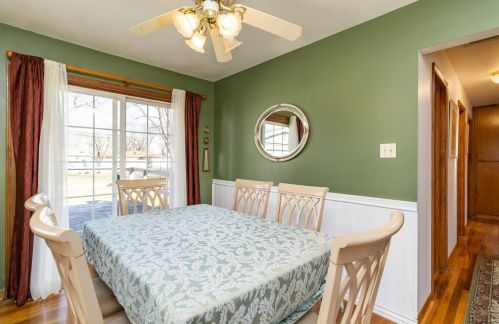 7465 Dakota St, Gary IN  46405-1722 exterior