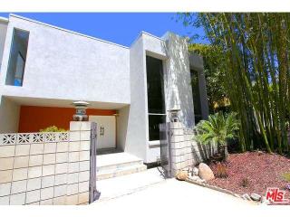 2435 Earl St, Los Angeles CA  90039-3143 exterior