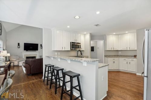 525 Devonhall Ct, Duluth, GA 30097-1863