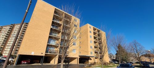 5332 Delphia Ave, Chicago, IL 60656-2689