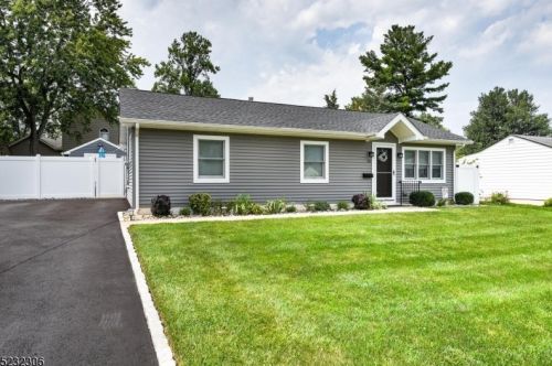 65 Marie Ave, Bridgewater, NJ 08807-3153