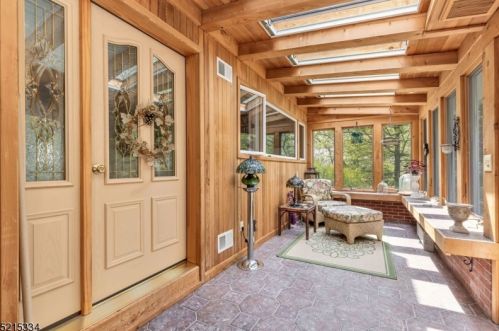 1535 Coles Ave, Mountainside, NJ 07092-1311