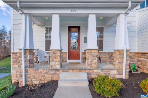 646 Jonna St, Crozet, VA 22932