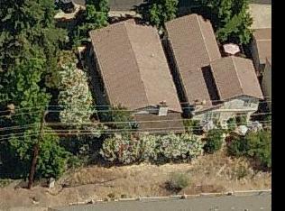 783 Coffeeberry Ln, Redding, CA 96003-3998