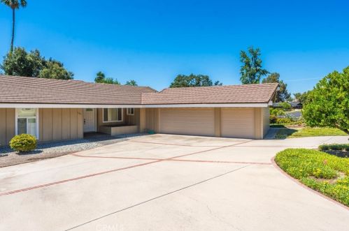 746 Prima Vera Rd, Glendora, CA 91741-2270