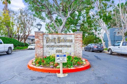 660 Glassell St, Orange CA  92866-3001 exterior