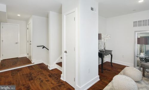 1747 Howard St, Philadelphia PA  19122-3222 exterior