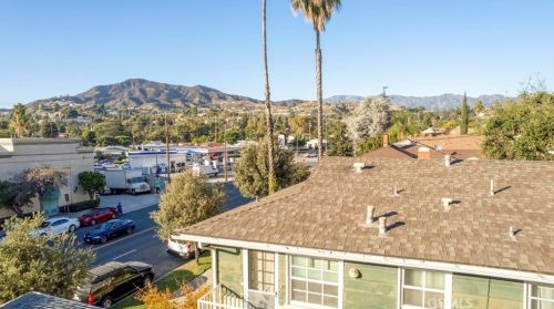 1100 Verdugo Rd, Glendale CA  91208-2918 exterior