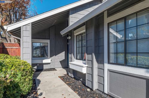 1803 Sinclair Dr, Pleasanton, CA 94588-2644