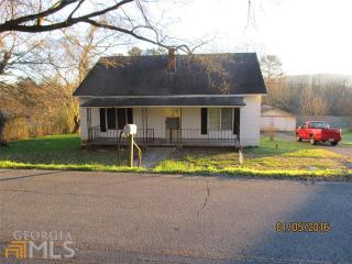 190 Club Dr, Trion, GA 30753-1008