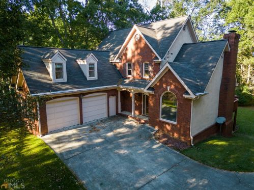 5515 Mccullers Ln, Loganville, GA 30052-2942