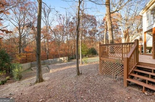 3959 Hovis Ct, Atlanta GA  30319-1680 exterior