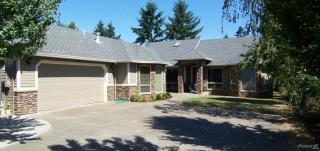 8733 Harney St, Portland, OR 97266-6521