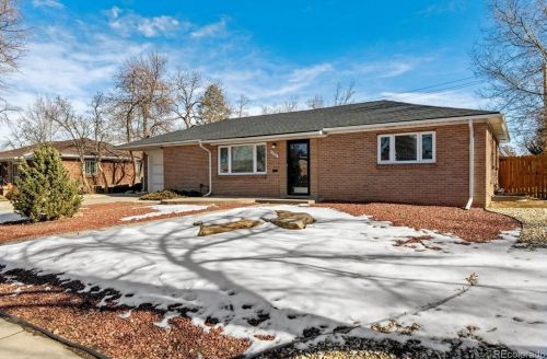 2220 Kingston St, Denver, CO 80010-1320
