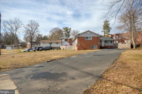 4756 Pomponio Pl, Annandale, VA 22003-5458