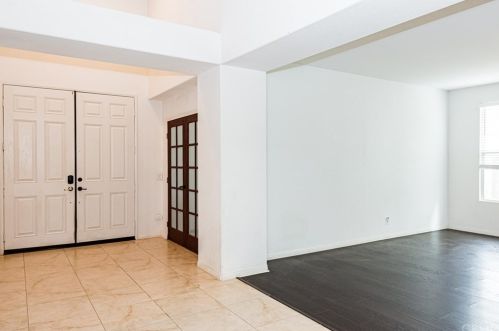 19353 Rocky Summit Dr, Perris, CA 92570-6575