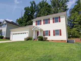 2414 Corinth Dr, Greensboro, NC 27406-4786