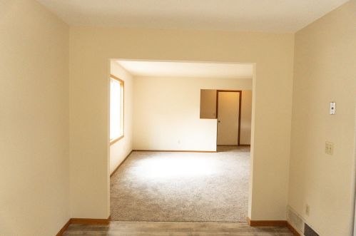 1656 Donald Ct, Saint Paul MN  55121-1753 exterior