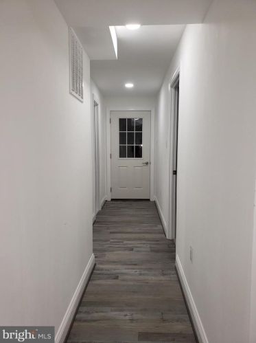 905 Mcneil Ln, Silver Spring MD  20905-4071 exterior