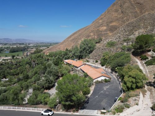 42106 San Jose Dr, San Jacinto, CA 92583-2940