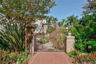 23473 Park Sorrento, Calabasas, CA 91302-1301