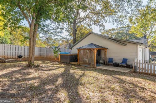 1859 Forrest Ave, Atlanta GA  30344-2411 exterior