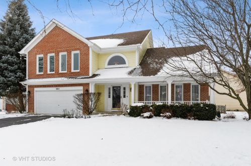 385 Aristocrat Dr, Lemont, IL 60490-3189