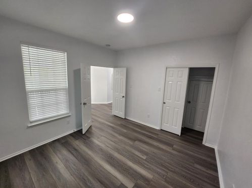 138 Hogan, Uhland TX 78640-5400 exterior