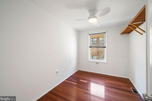 214 22nd St, Philadelphia PA 19132-1505 exterior