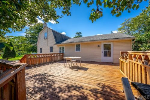 41 Justice St, Piscataway NJ  08854-5425 exterior