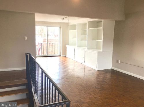 340 12 St, Philadelphia PA 19147-1832 exterior