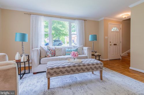 1110 Carson St, Silver Spring MD 20901-1816 exterior