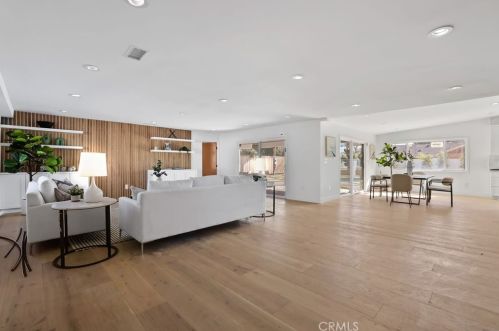 11872 Gladstone Dr, Santa Ana CA  92705-2938 exterior